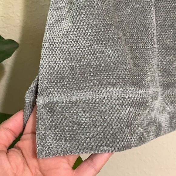 Kori America | gray v-neck pullover sweater - Picture 3 of 10